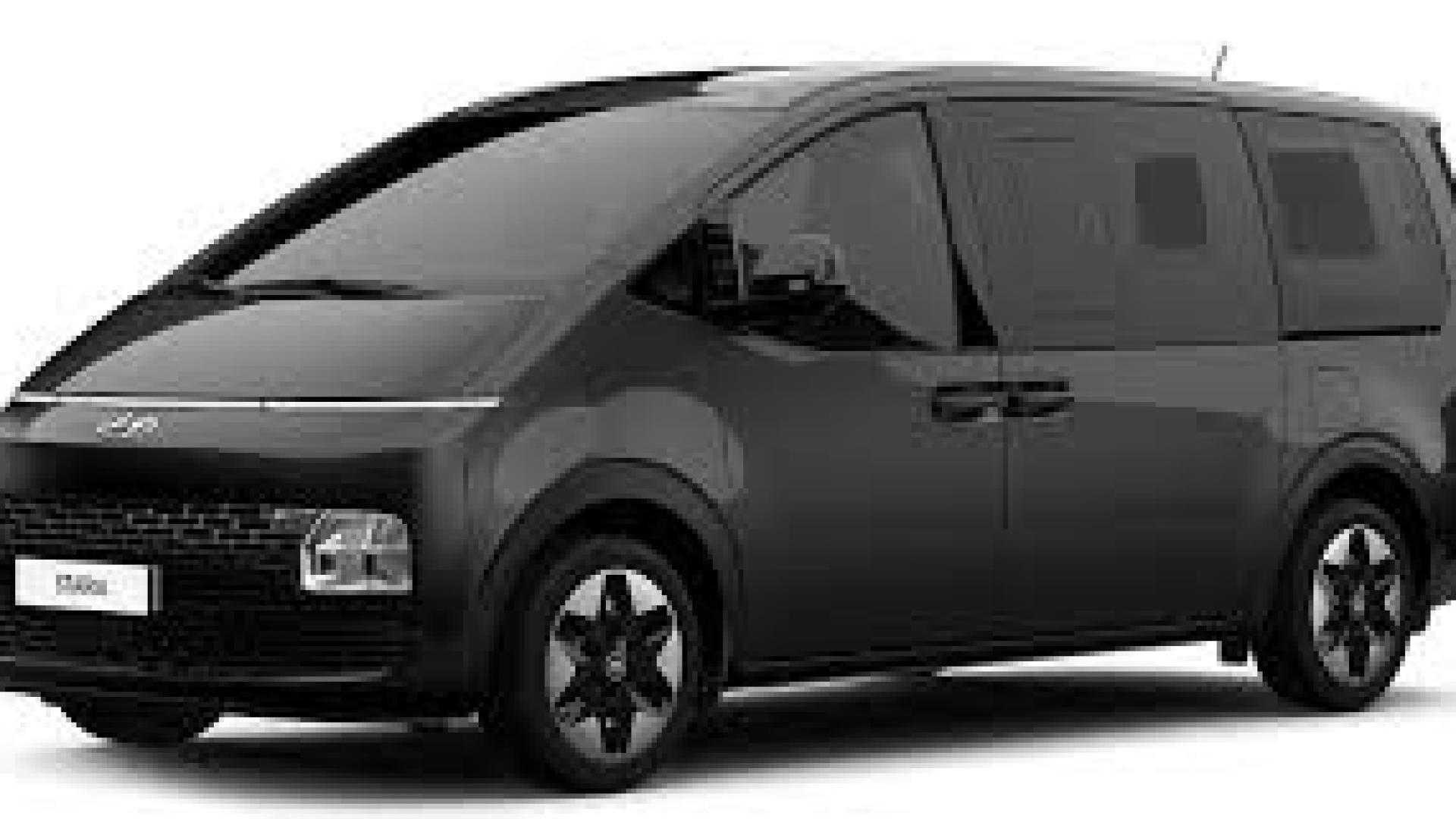 هيونداى ستاريا 2023